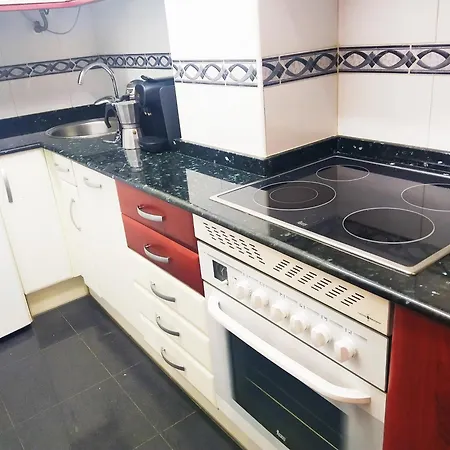 Acqua Playa, Primera Linea De San Lorenzo * Χιχόν