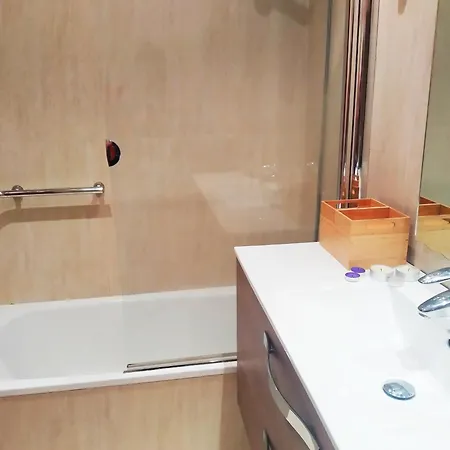 Acqua Playa, Primera Linea De San Lorenzo 기욘